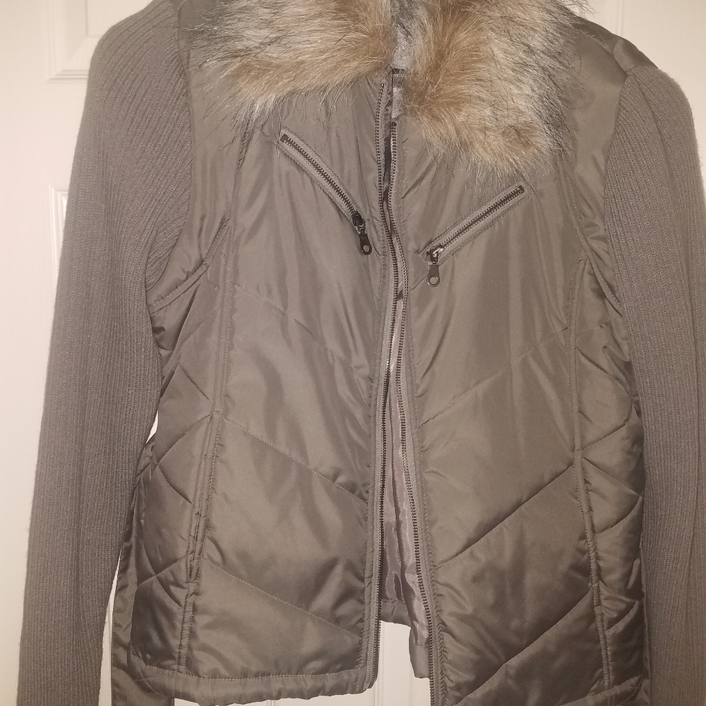 Jacket - Picture 2 of 3